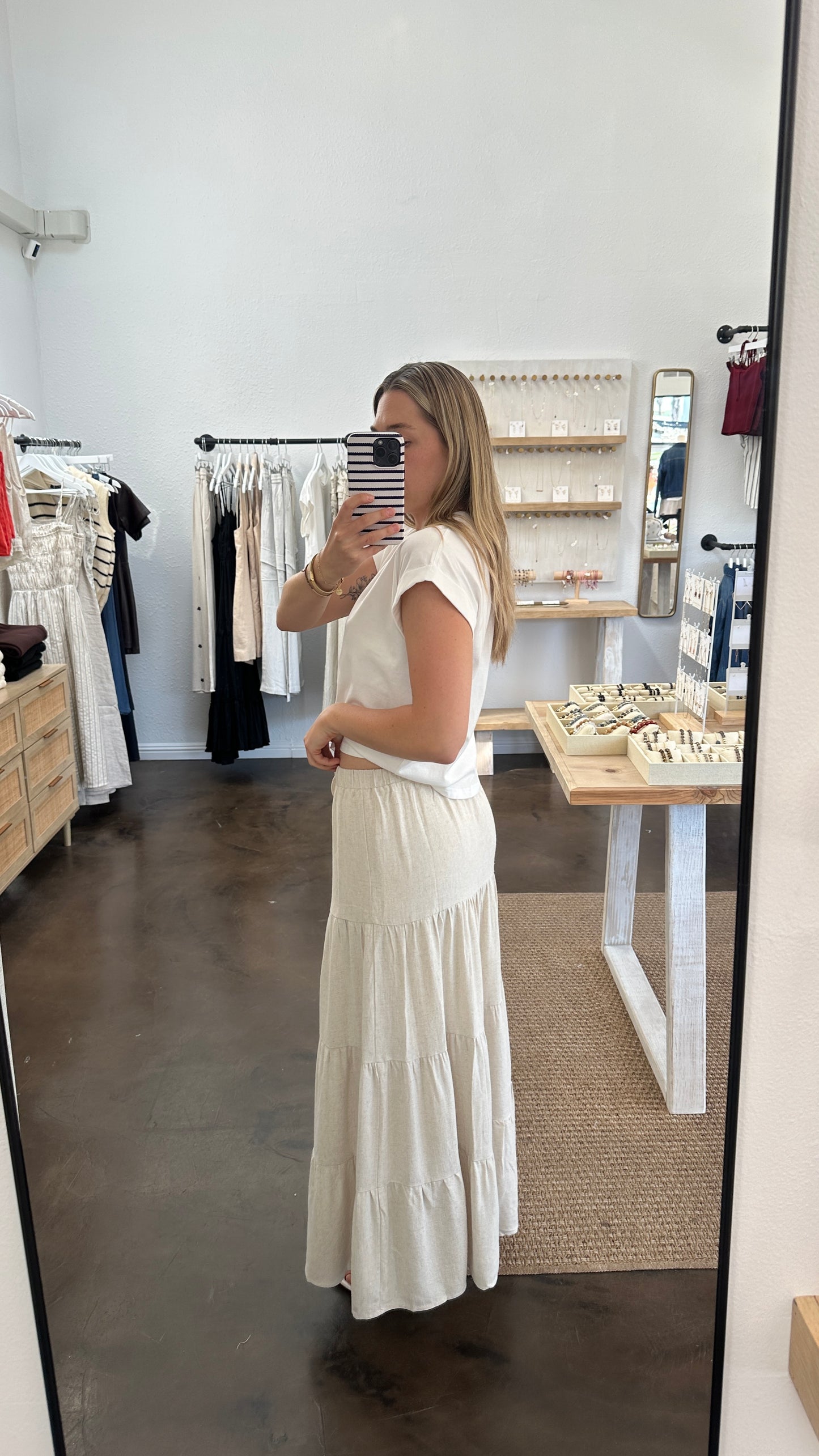 TIERED RUFFLE MAXI SKIRT