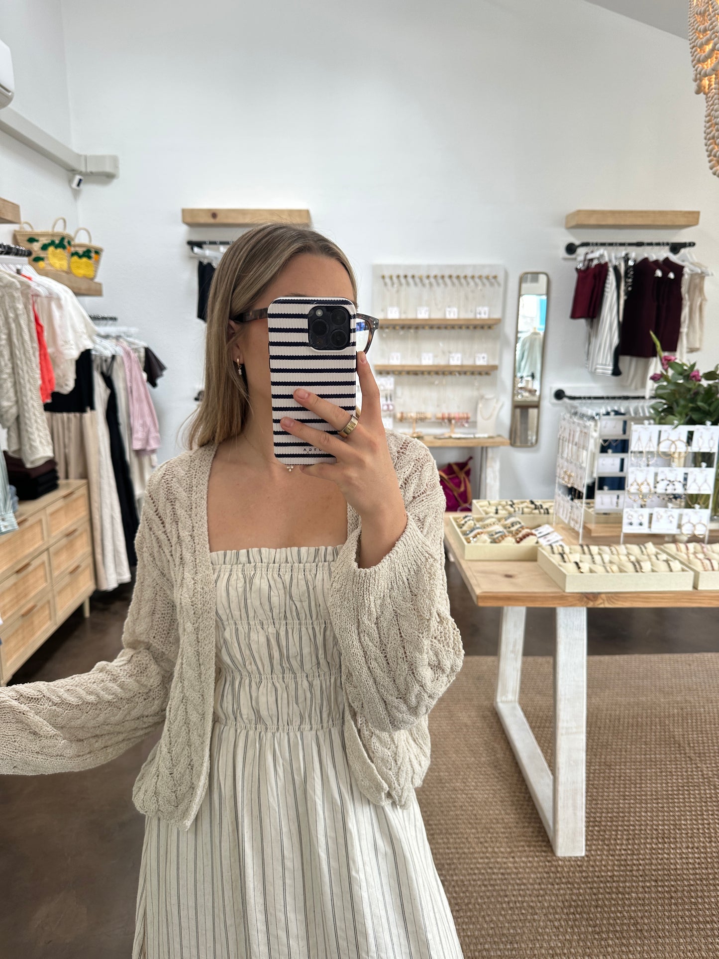CROPPED KNIT CARDIGAN | Jules Street Boutique