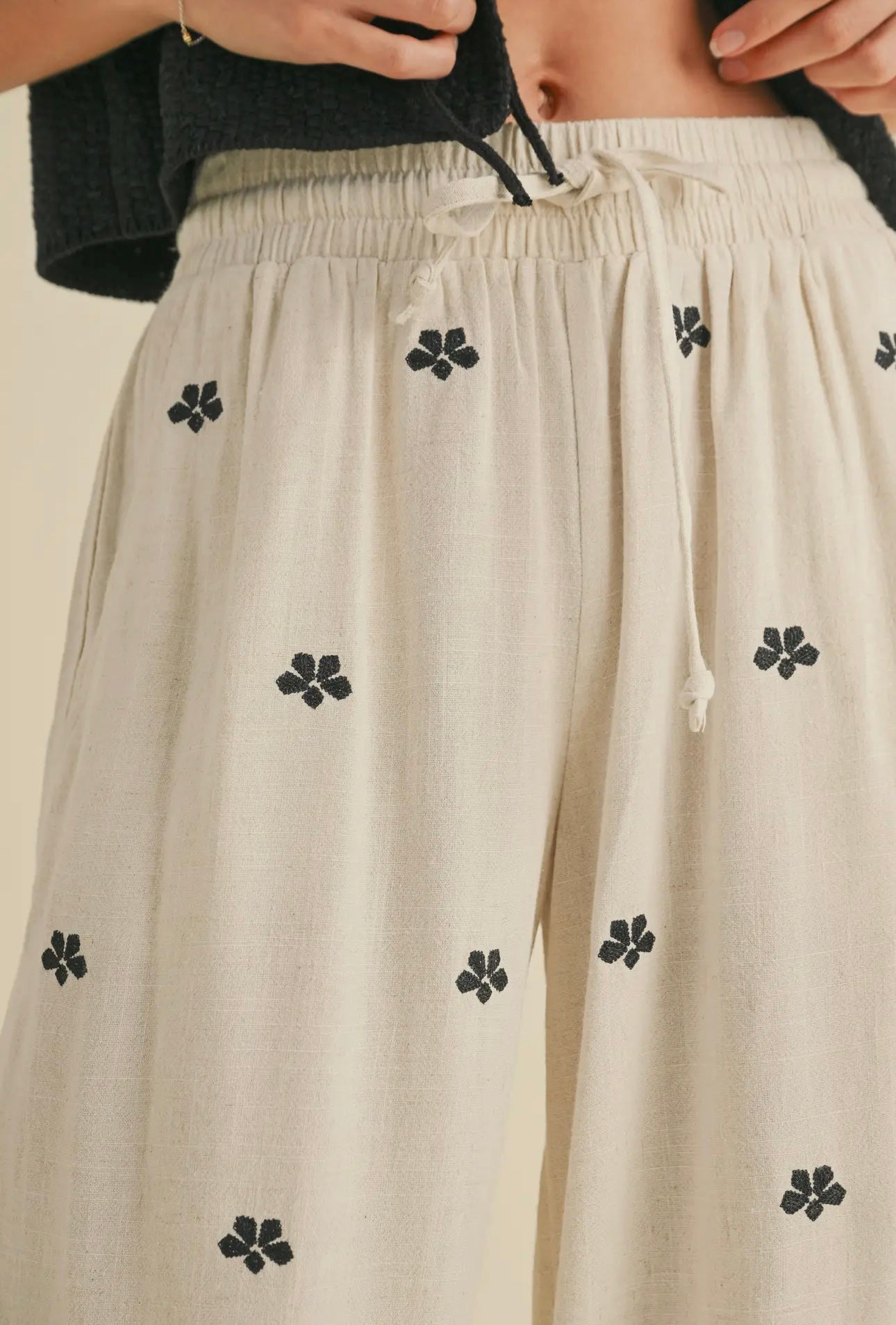 DITSY EMBROIDERED LINEN PANTS
