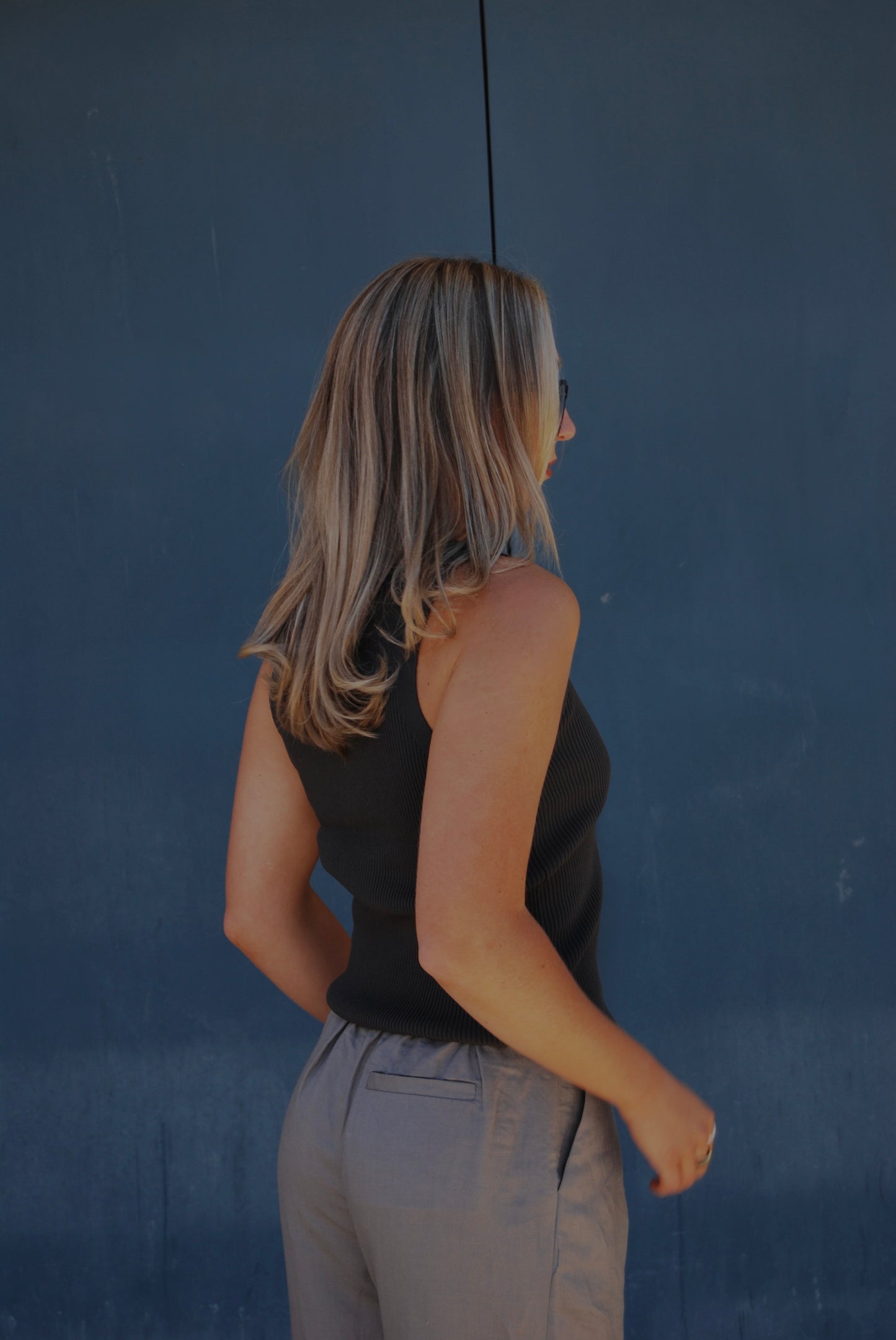 RIBBED TANK TOP GREY