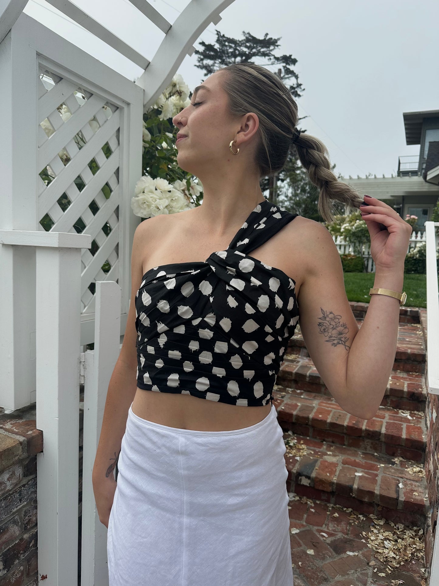 POLKA CROSS TOP