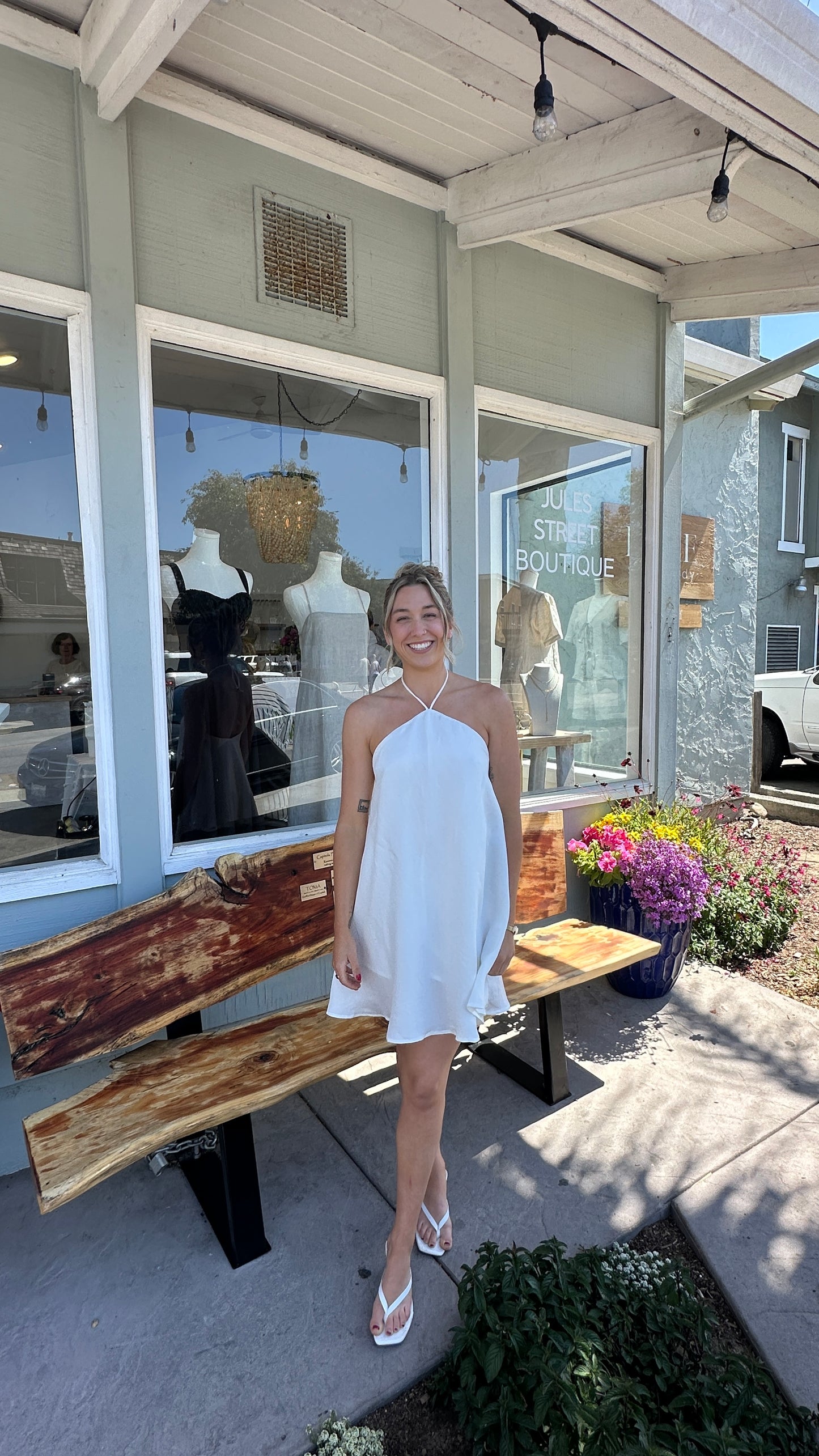 HALTER MINI DRESS WHITE