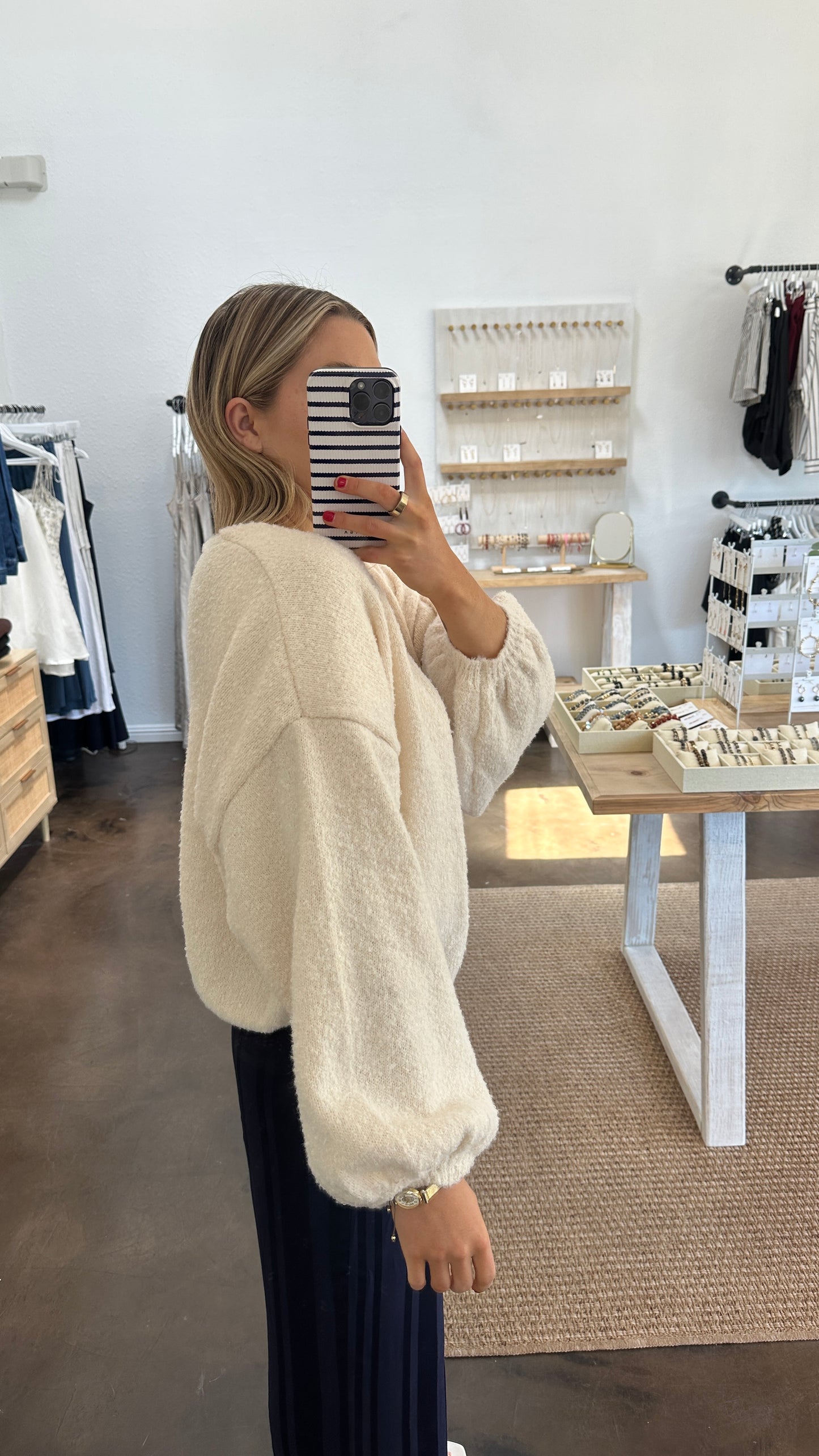 CHLOE BELL SLEEVE CARDIGAN