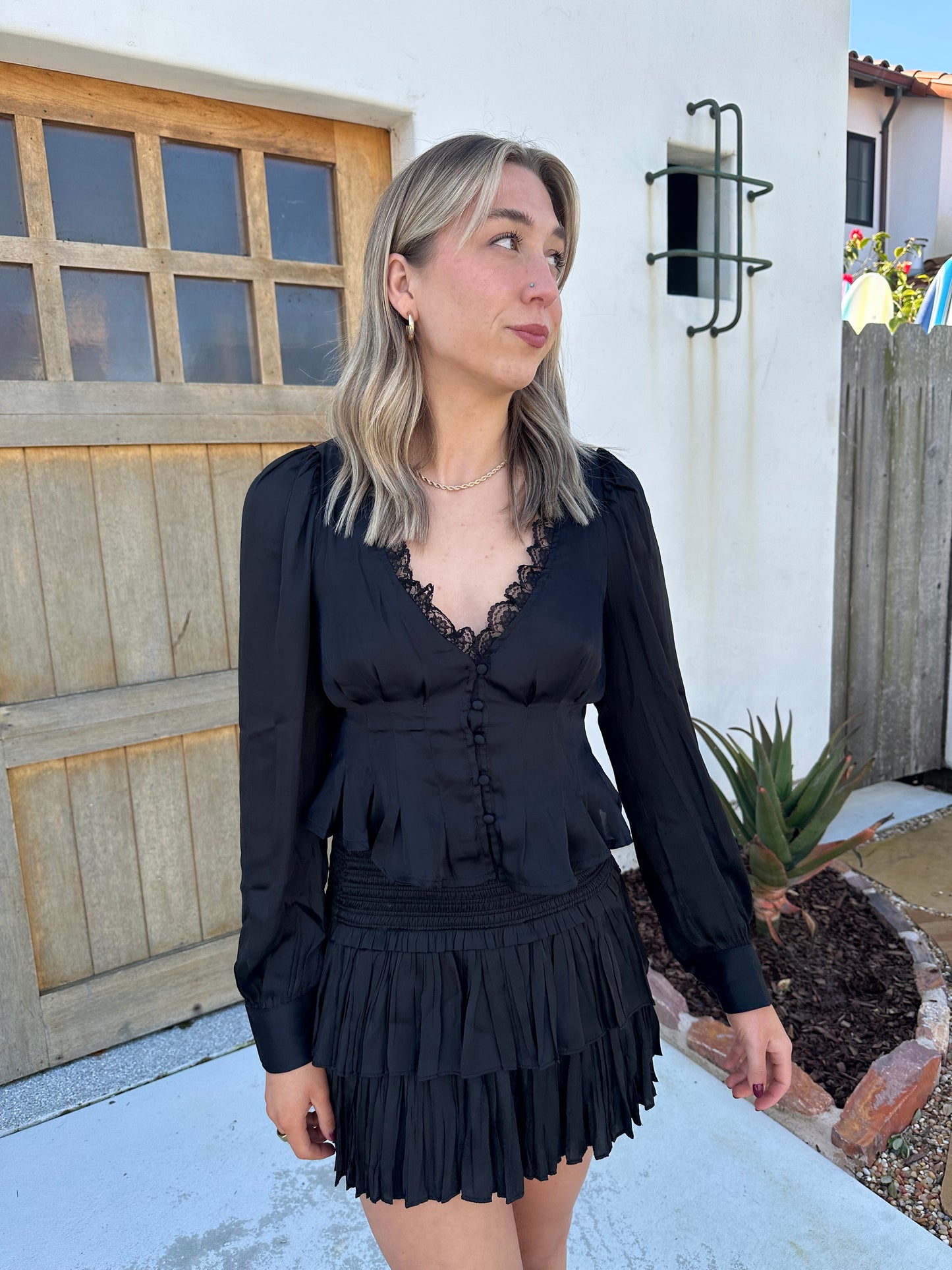 Florence Blouse Black | Jules Street Boutique