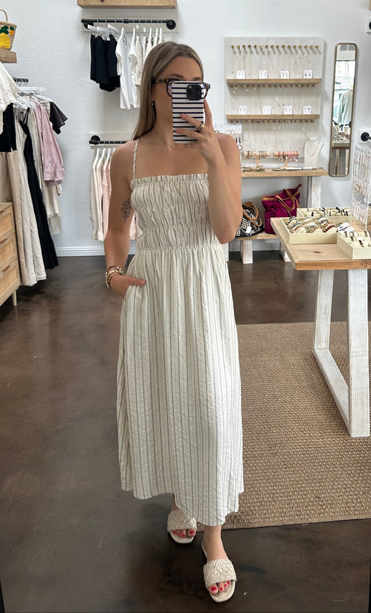 SOPHIA SMOCKED MIDI DRESS | Jules Street Boutique