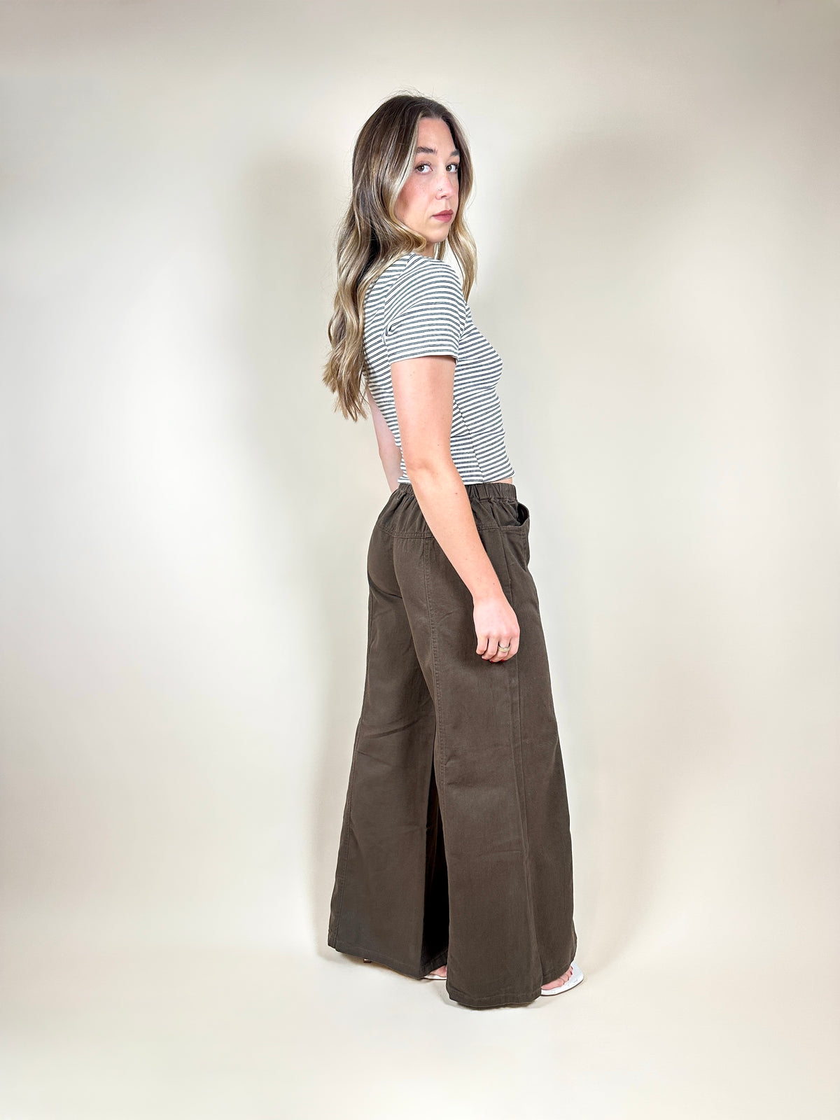 Barry Wide-Leg Trousers Brown
