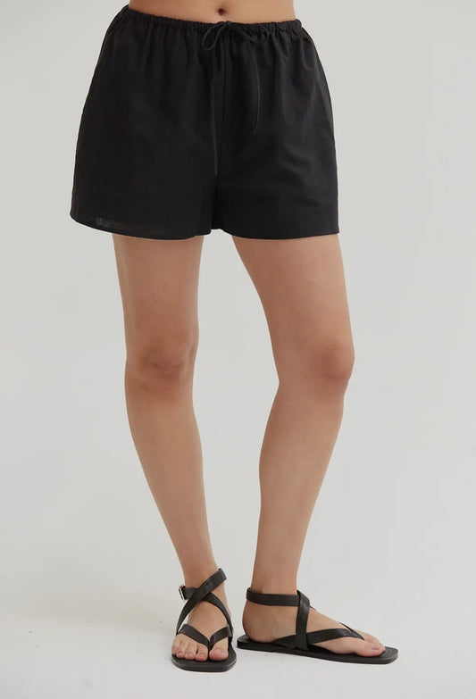 BELLA BLACK LINEN SHORTS | Jules Street Boutique