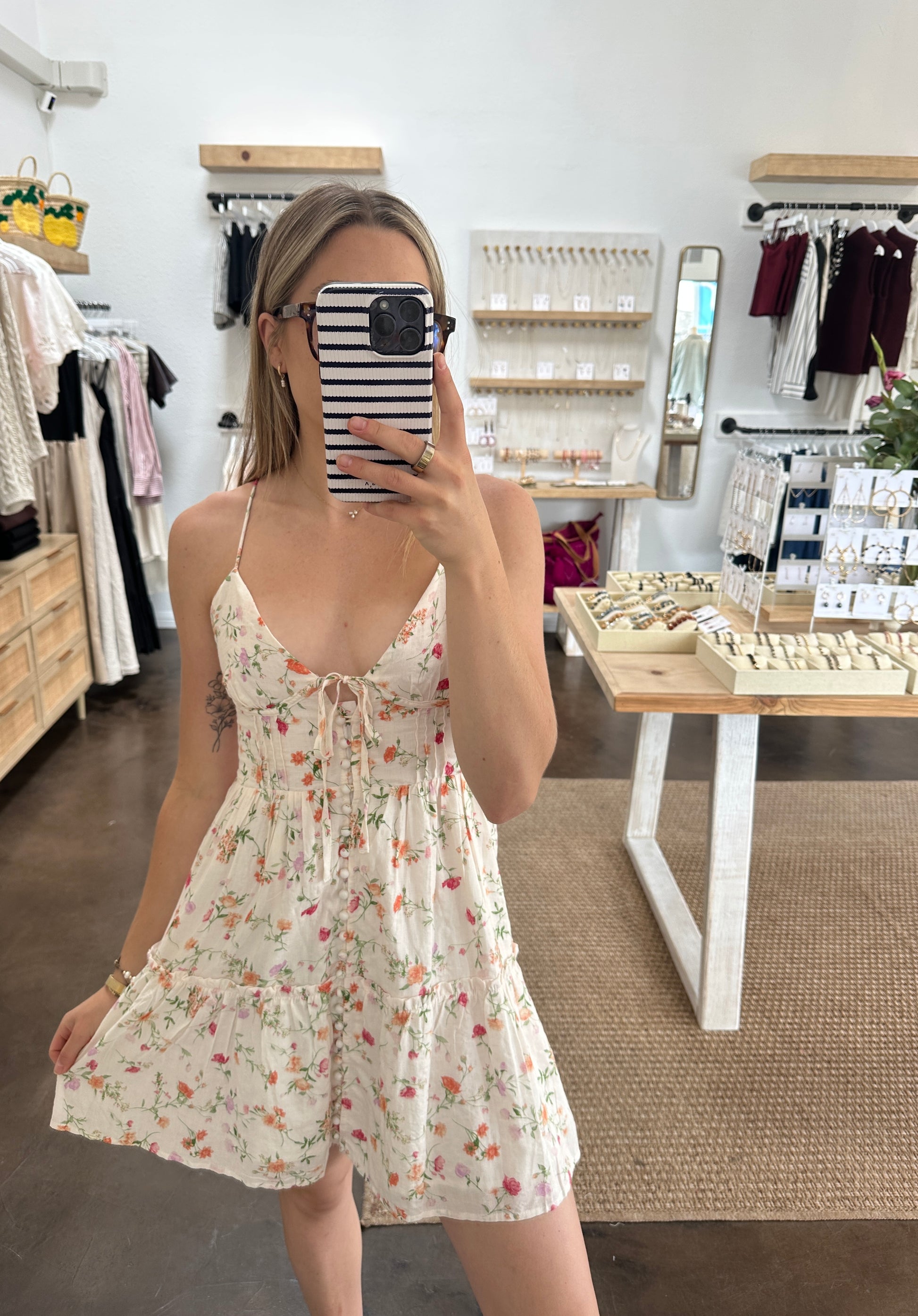 MARIAH FLORAL MINI DRESS | Jules Street Boutique