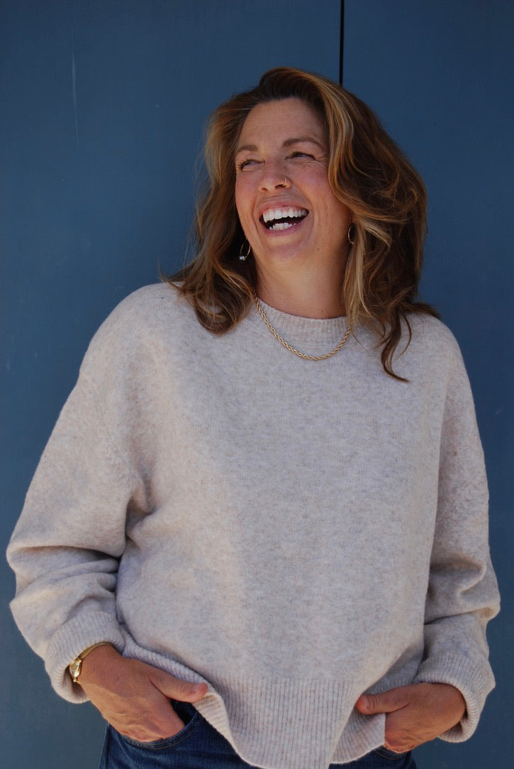 CREW-NECK SWEATER OAT