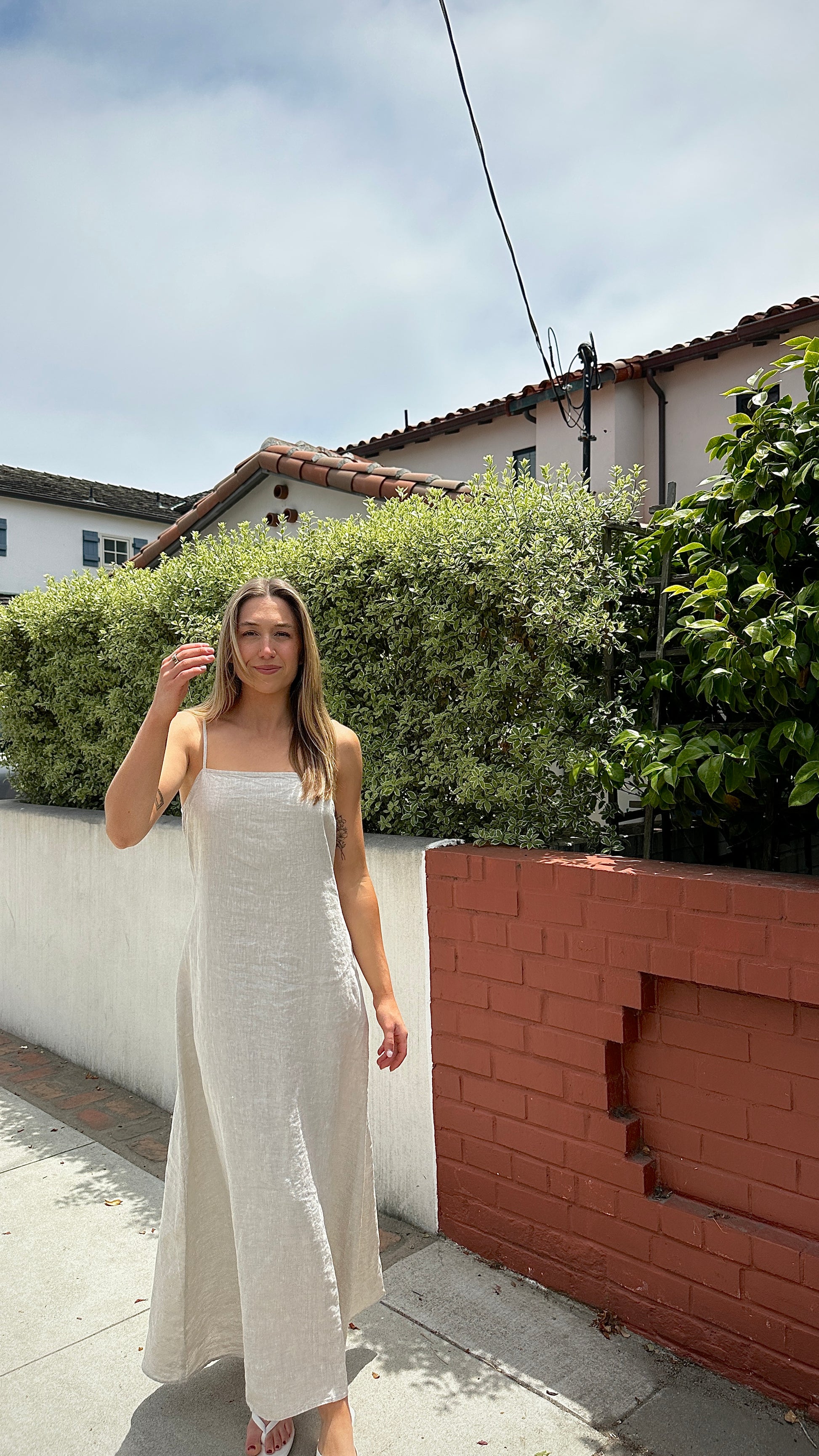 LEAH LINEN MAXI DRESS | Jules Street Boutique